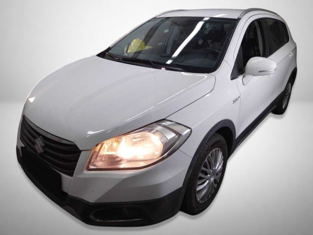 Suzuki SX4 S-Cross 2015