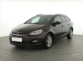 Opel Astra - 2014