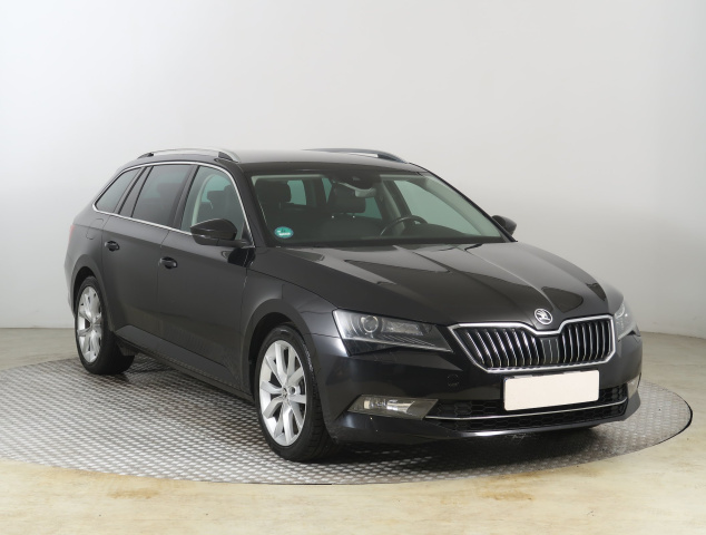 Škoda Superb 2019