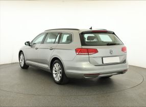 Volkswagen Passat - 2015