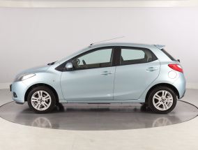 Mazda 2 - 2011