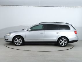 Volkswagen Passat - 2010