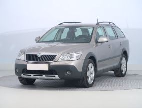 Skoda Octavia Scout - 2012