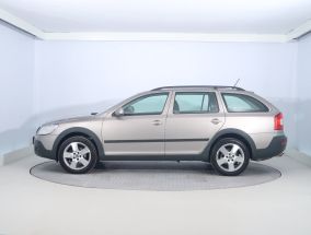 Skoda Octavia Scout - 2012