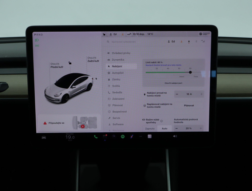 Tesla Model 3, 2019