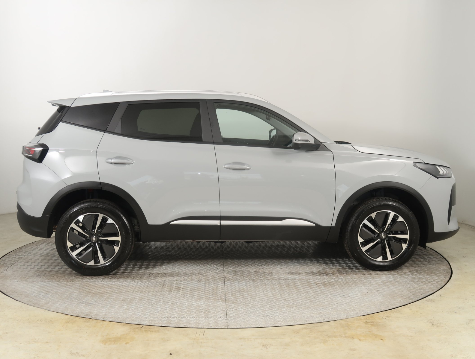 Chery Tiggo 4 - 2026