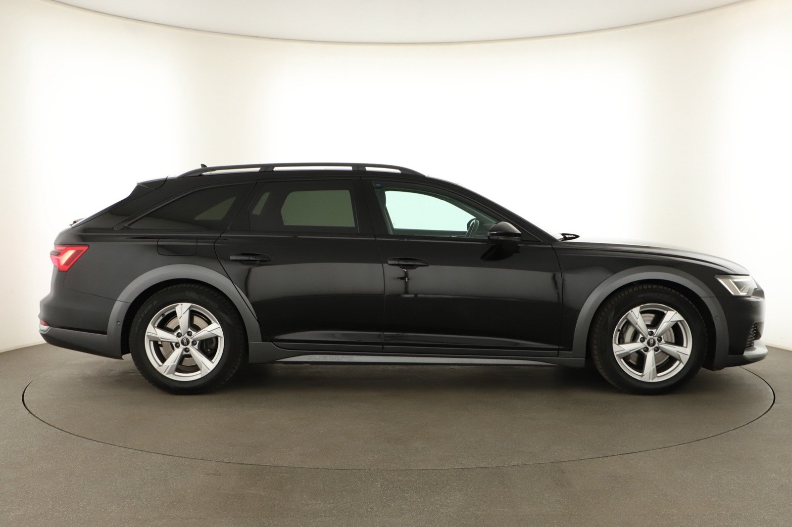 Audi A6 Allroad - 2023