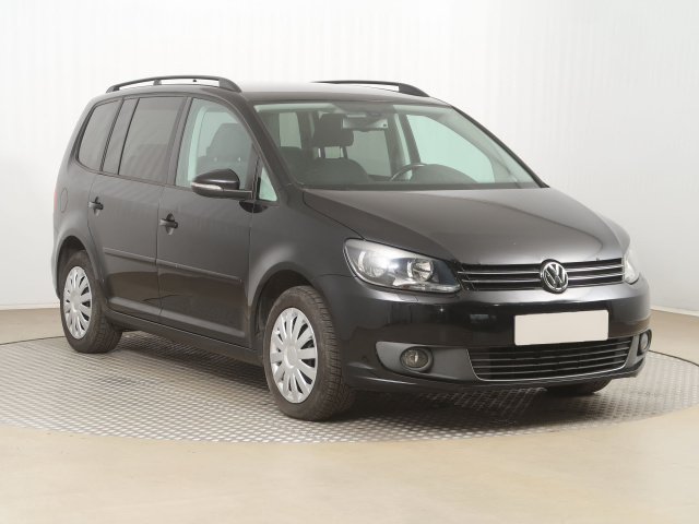 Volkswagen Touran 2011