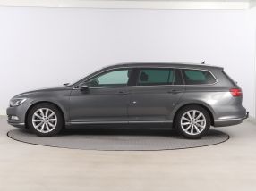 Volkswagen Passat - 2015