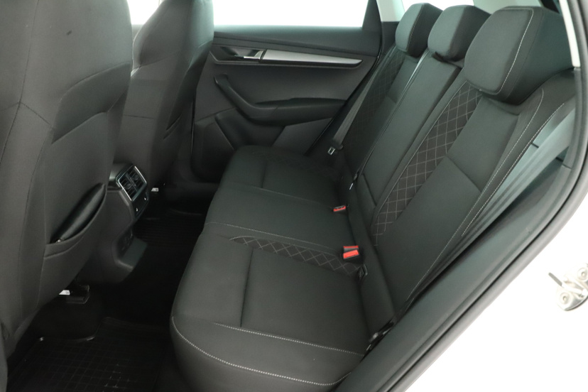 Škoda Karoq, 2019