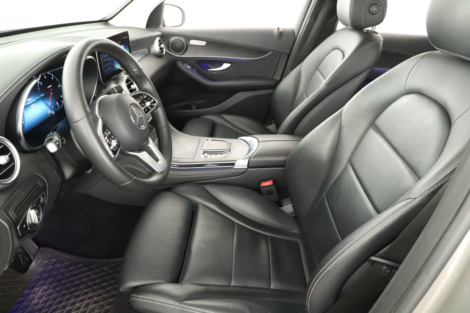 Mercedes-Benz GLC - 2020