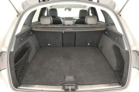 Mercedes-Benz GLC - 2020