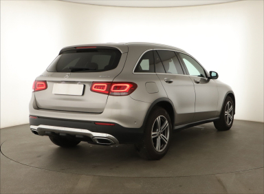 Mercedes-Benz GLC - 2020