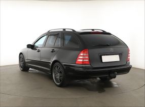 Mercedes-Benz C - 2003