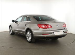Volkswagen Passat CC - 2010