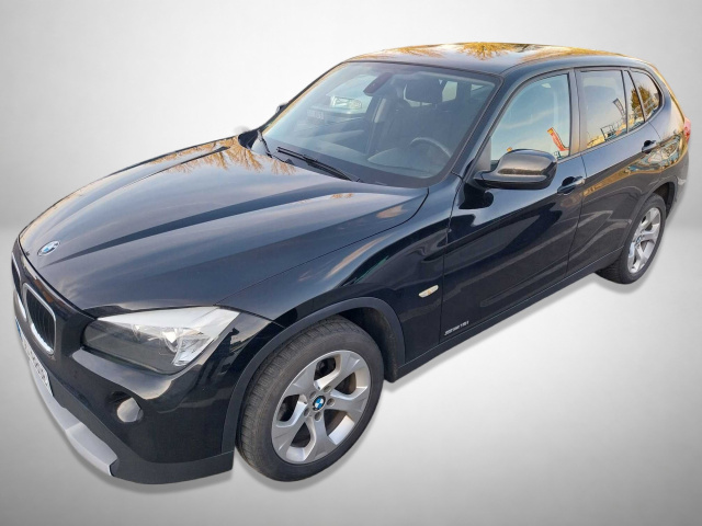 BMW X1 2011