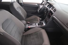 Volkswagen Golf - 2019