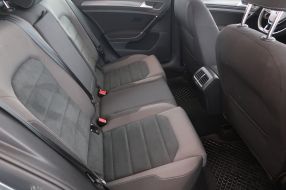 Volkswagen Golf - 2019