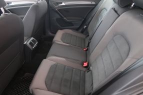 Volkswagen Golf - 2019