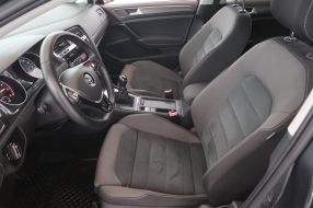 Volkswagen Golf - 2019