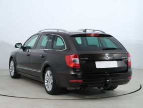 Škoda Superb - 2013