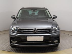 Volkswagen Tiguan - 2020