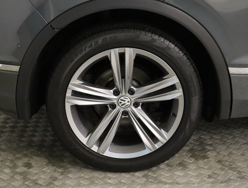 Volkswagen Tiguan, 2020