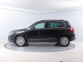 Volkswagen Tiguan - 2014