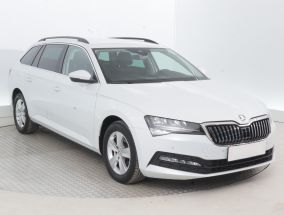 Škoda Superb - 2022