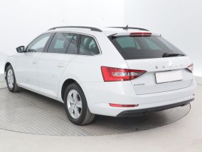 Skoda Superb - 2022