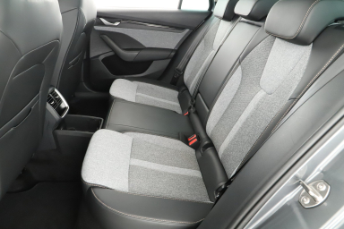 Škoda Octavia - 2024