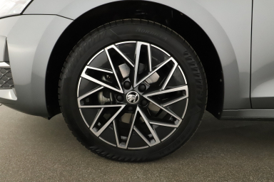 Škoda Octavia - 2024