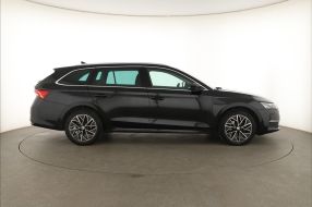 Škoda Octavia - 2024