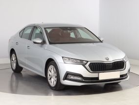 Škoda Octavia - 2023