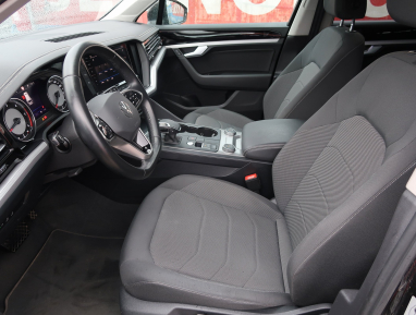 Volkswagen Touareg - 2022