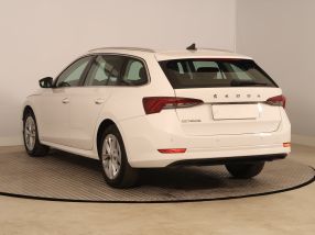 Škoda Octavia - 2023