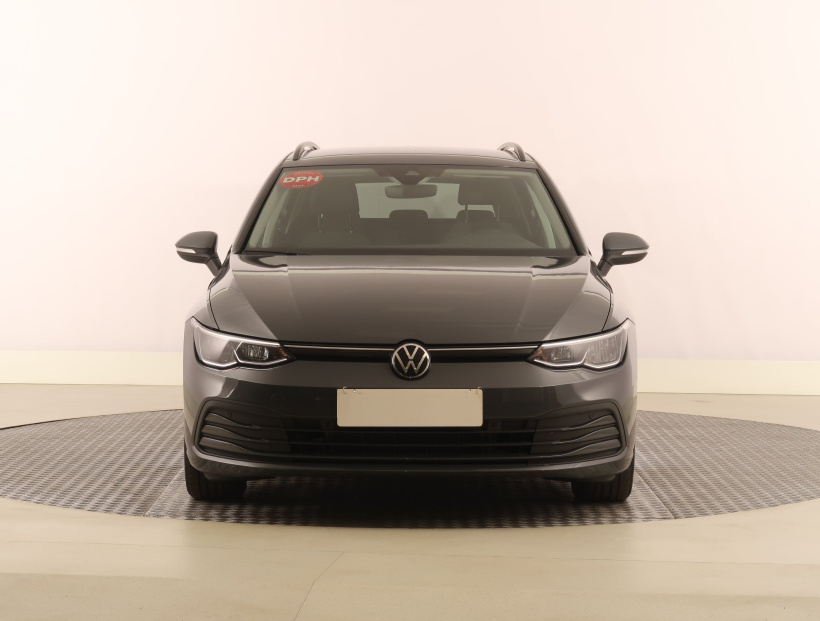Volkswagen Golf, 2023