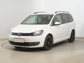 Volkswagen Touran - 2012