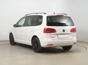Volkswagen Touran - 2012