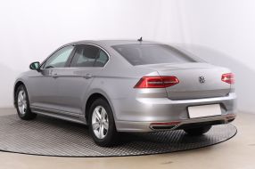 Volkswagen Passat - 2019