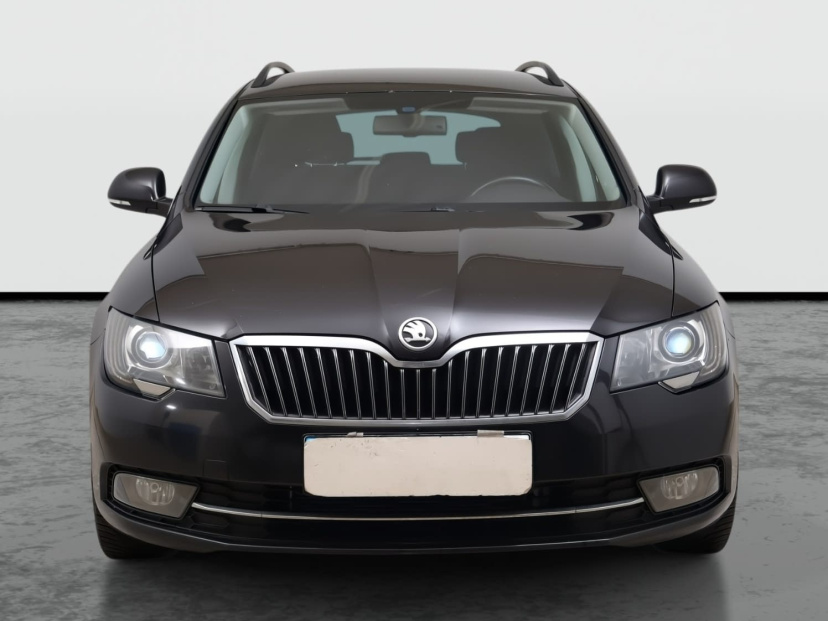 Škoda Superb, 2015