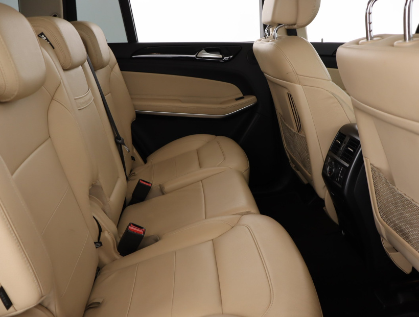 Mercedes-Benz GLS, 2016