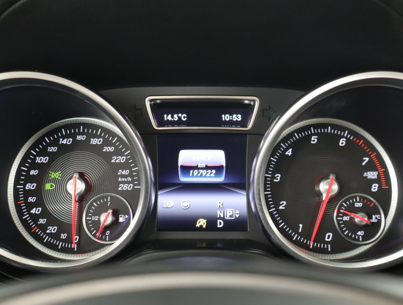 Mercedes-Benz GLS, 2016