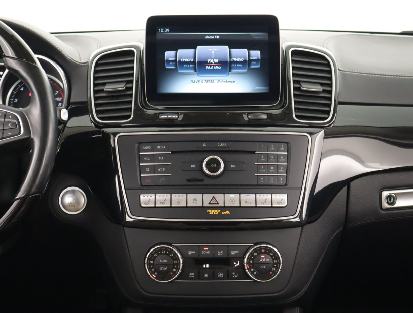 Mercedes-Benz GLS, 2016