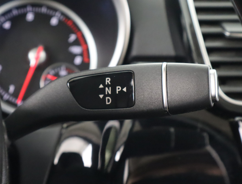 Mercedes-Benz GLS, 2016