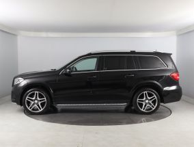 Mercedes-Benz GLS - 2016