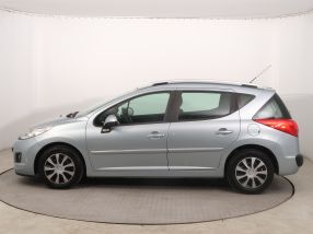 Peugeot 207 - 2012