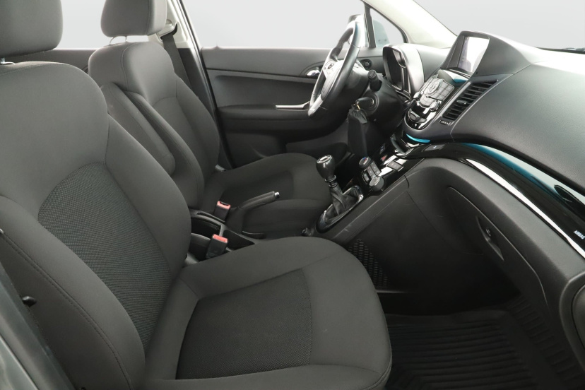 Chevrolet Orlando, 2011