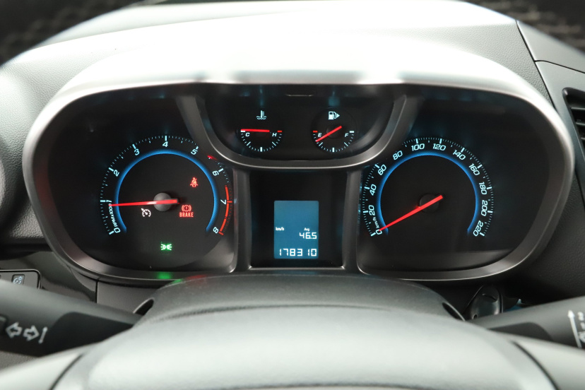 Chevrolet Orlando, 2011