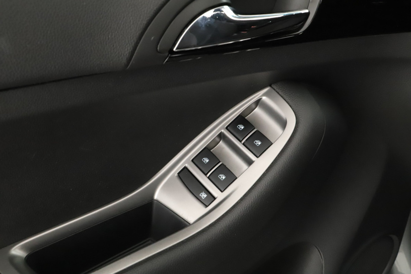 Chevrolet Orlando, 2011